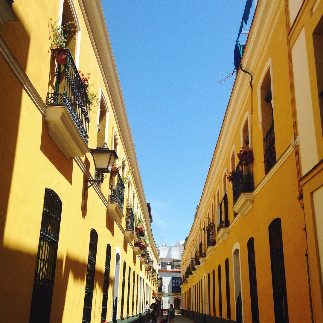 sevilla buildings yellow