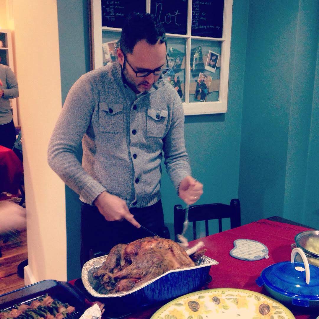 j carving turkey thanksgiving